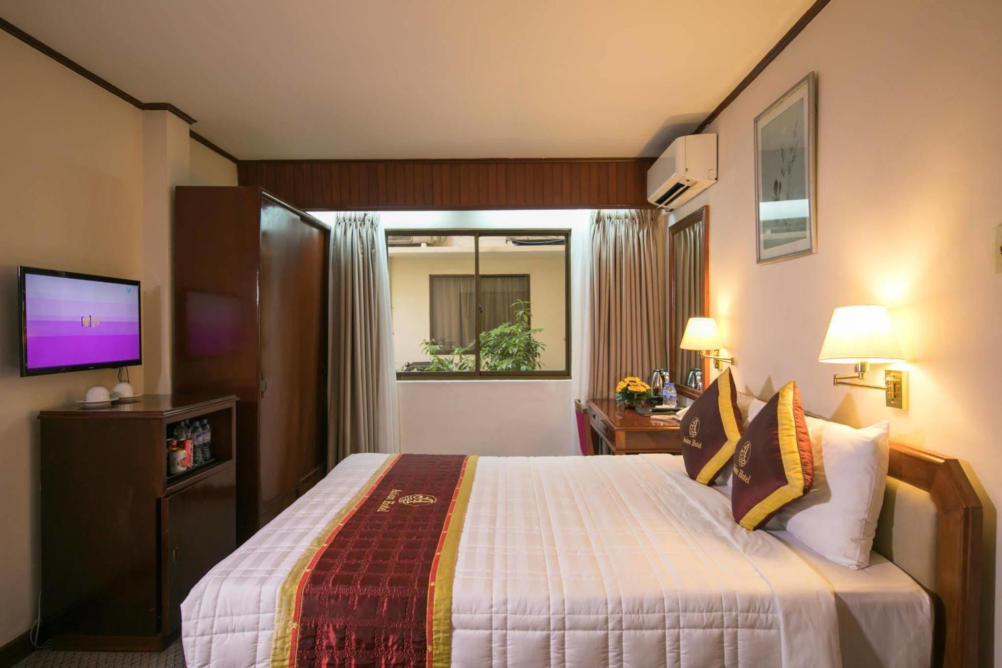 Asian Hotel Ho Chi Minh-stad Buitenkant foto