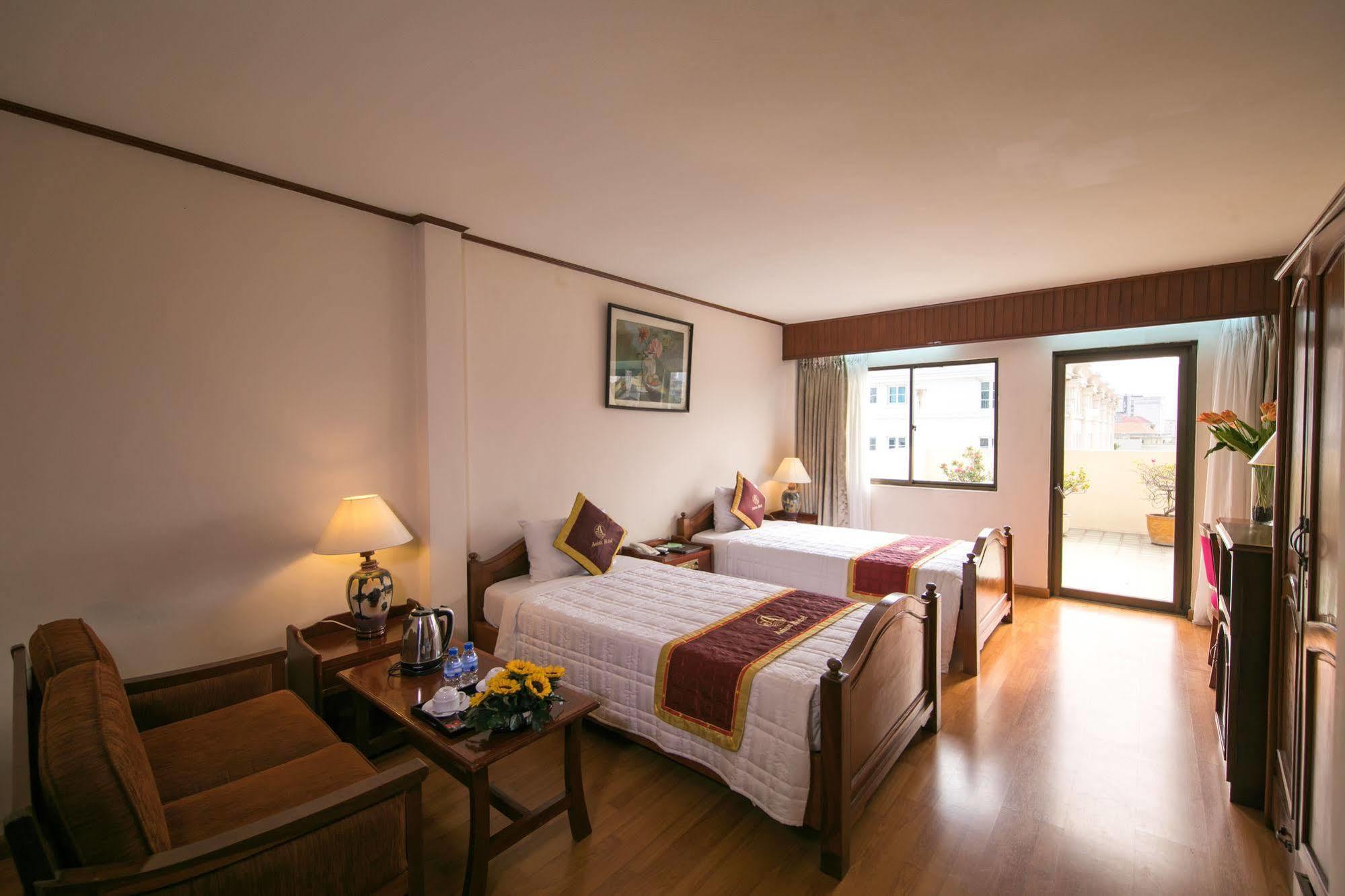 Asian Hotel Ho Chi Minh-stad Buitenkant foto