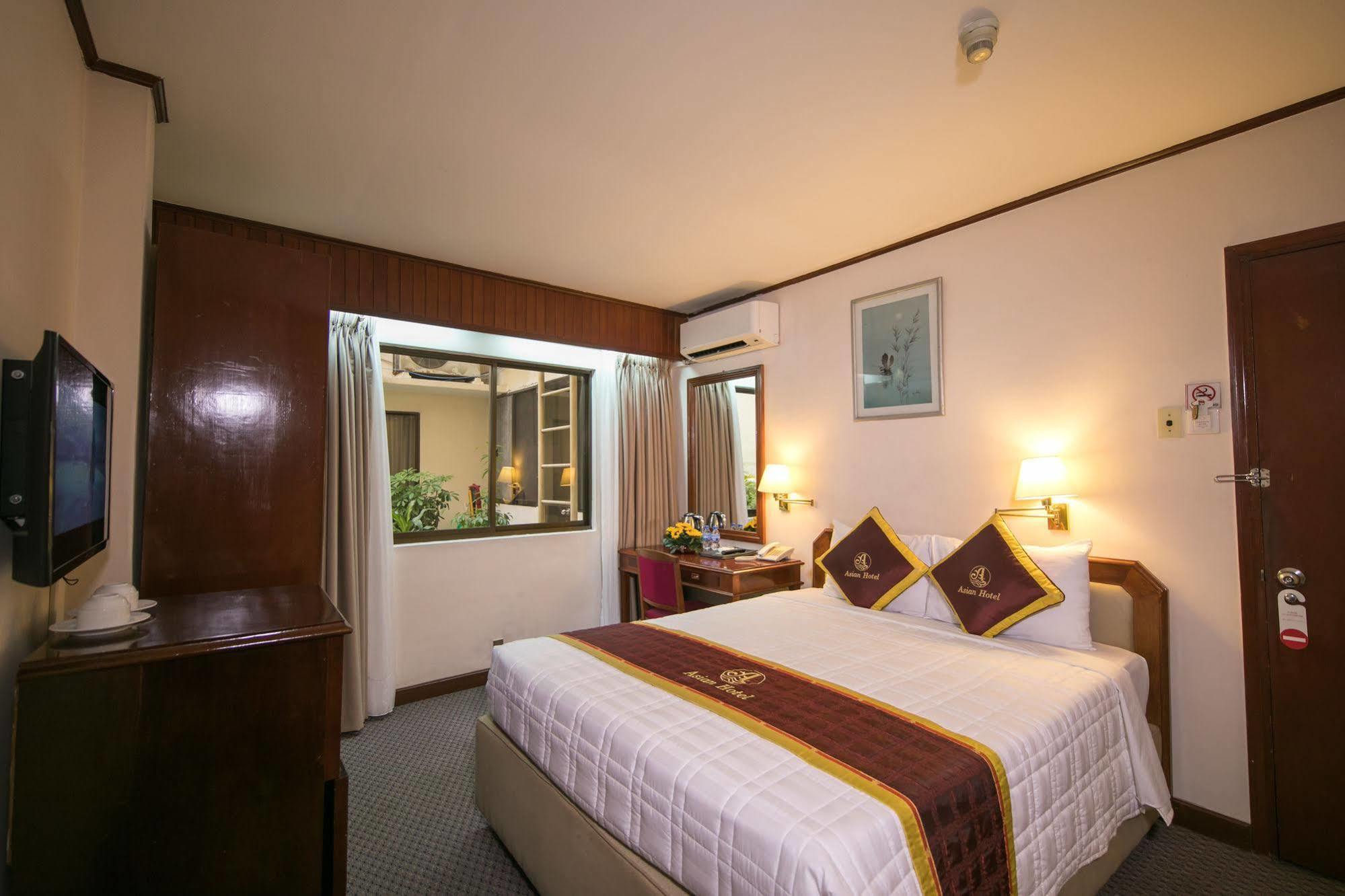 Asian Hotel Ho Chi Minh-stad Buitenkant foto