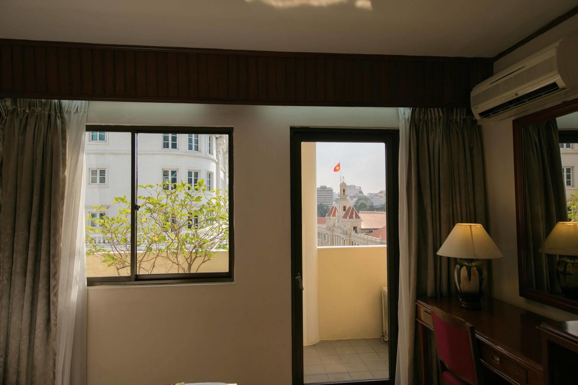 Asian Hotel Ho Chi Minh-stad Buitenkant foto