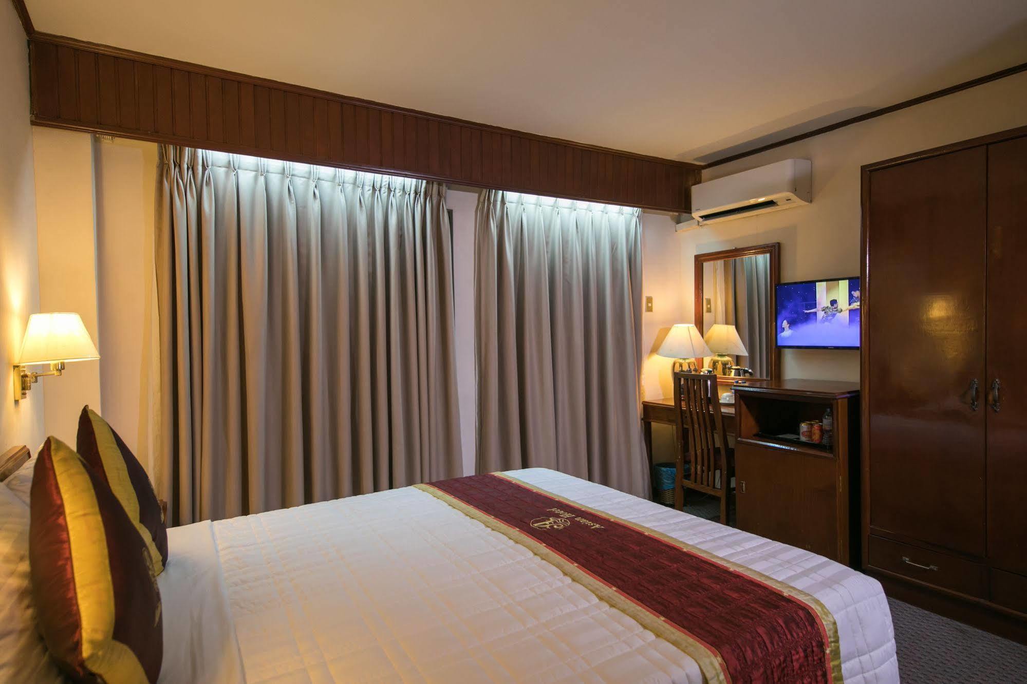 Asian Hotel Ho Chi Minh-stad Buitenkant foto